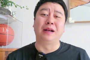 大史：今天看快船“死亡五老”上場，我直接傻了，這是正常人能排出的陣容？