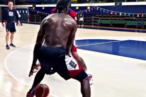 徐靜雨:我打球像詹姆斯，翻身后仰跟詹姆斯一模一樣