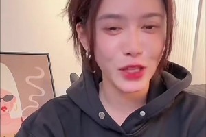 美娜曾說：鯨魚收入高不沾美色，愛了，想談……