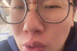 孔祥宇：洛城德比確實(shí)挺下飯，事實(shí)證明三個(gè)進(jìn)攻發(fā)起點(diǎn)肯定比光桿司令好使