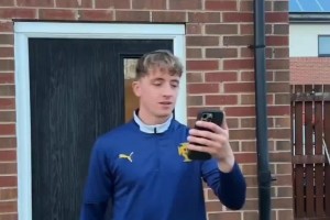 還不如不改??！葡萄牙球迷看C羅不在世界杯海報上