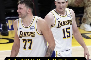 里夫斯說(shuō)是故意罰丟給你留點(diǎn)自信？東契奇：那我真是謝謝他了??