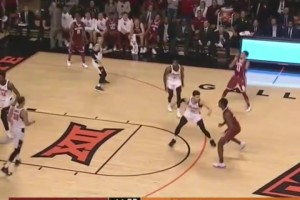 自己故事里的喬丹！特雷楊大學(xué)時期的逆天三分射程！