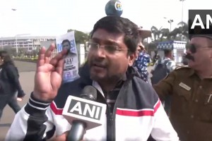 RNM退錢(qián)！印度球迷：花1萬(wàn)2連臉都沒(méi)看到，只有領(lǐng)導(dǎo)圍著梅西